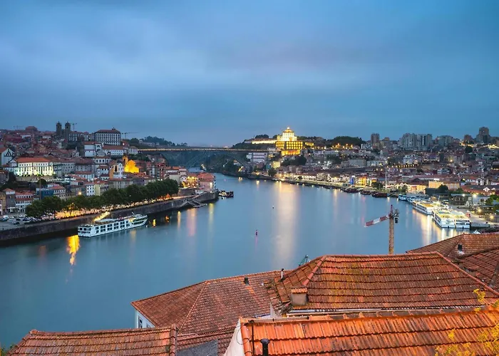 Bright And Spacious In * Oporto