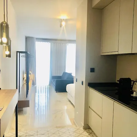 Apartamento Bright And Spacious In *